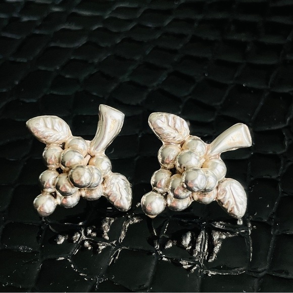 Jewelry - Antique Old Mexico Grape Cluster Puffy Sterling Silver Screw Clip Earrin…